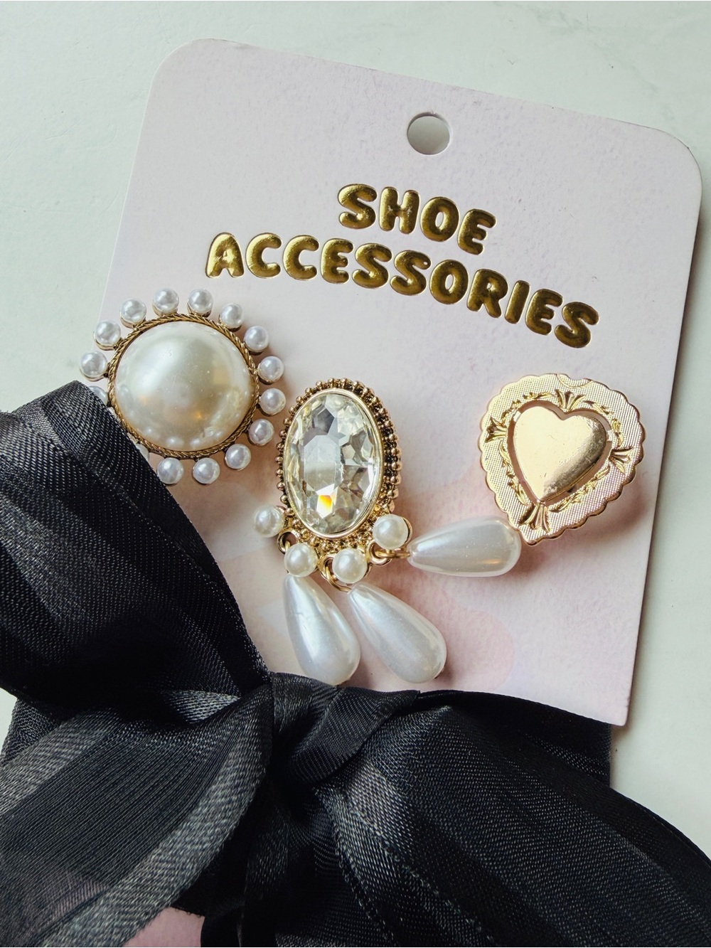 NWT Anthropologie Shoe Charm & Laces Set Black - Picture 3 of 6